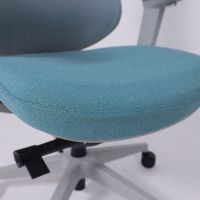 Кресло AksHome DYNAMIC (Динамик) светло-серая сетка+ бирюзовая ткань/серый полиамид купить в Минске