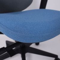 Кресло AksHome DYNAMIC (Динамик) серая сетка+ синяя ткань/черный полиамид купить в Минске