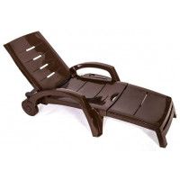 Шезлонг складной на колесах шоколадный купить в Минске