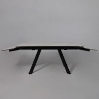 Стол МОНАКО NEW 1600(2240)*900 камень белый Greys White/черный матовый Стол МОНАКО NEW 1600(2240)*900 камень белый Greys White/черный матовый