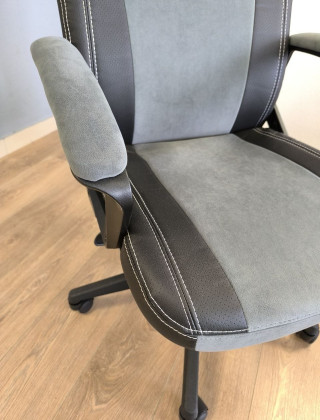 Кресло Бюрократ Zombie Hero купить в Минске