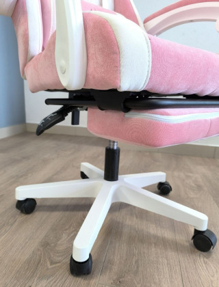 Кресло Бюрократ Knight Kitty W розовый купить в Минске