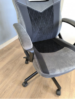 Кресло Бюрократ Zombie Viking 6 Knight купить в Минске