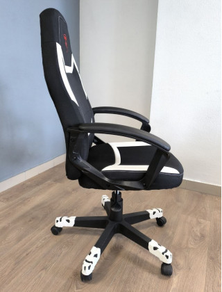 Кресло Бюрократ Zombie 10 (Зомби 10) купить в Минске