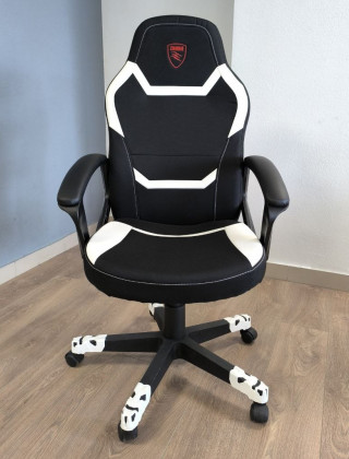 Кресло Бюрократ Zombie 10 (Зомби 10) купить в Минске