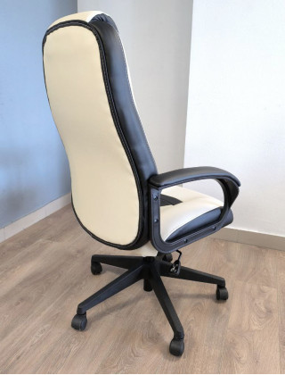 Кресло Бюрократ Zombie 8 (Viking 8) черный/белый купить в Минске