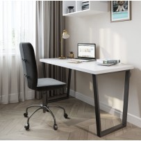 Письменный стол ДОМУС СП013 136х66 см белый/металл черный