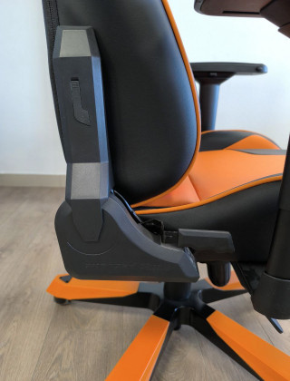 Кресло DXRacer OH/KS06/NO оранжевый/черный купить в Минске