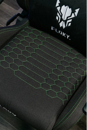 Живые фото Кресло геймерское FLOKY Velocity Black черный