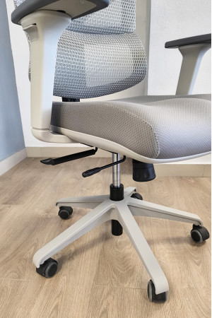 Живые фото Креслo ERGOSTYLE Sail-E Pro-G