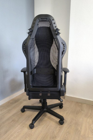 Живые фото Кресло DXRacer AIR/D7100/N черный (уценка)