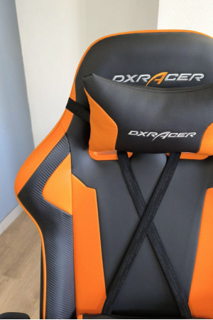 Живые фото Кресло DXRacer OH/KS06/NO оранжевый/черный