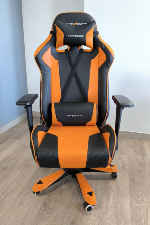 Живые фото Кресло DXRacer OH/KS06/NO оранжевый/черный