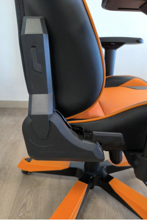 Живые фото Кресло DXRacer OH/KS06/NO оранжевый/черный