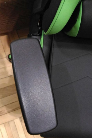 Живые фото Кресло DXRacer OH/RE0/NE