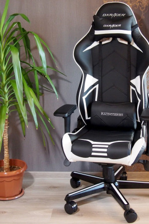 Живые фото Кресло DXRacer OH/RV131/NW