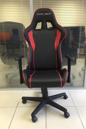 Живые фото Кресло DXRacer OH/FE08/NR