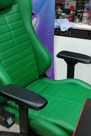 Живые фото Кресло DXRacer I-DMC/IA233S/E (DMC/DM1200)