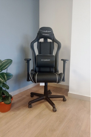 Живые фото Кресло DXRACER OH/P08/NG серый/черный