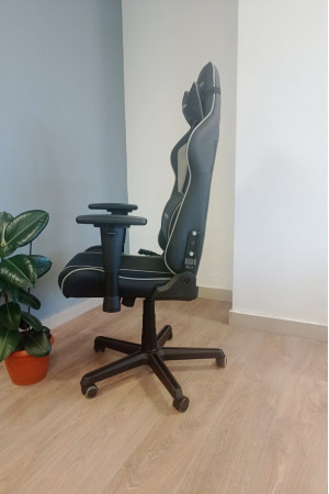 Живые фото Кресло DXRACER OH/P08/NG серый/черный