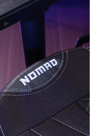 Живые фото Кресло EVOLUTION NOMAD Black/White