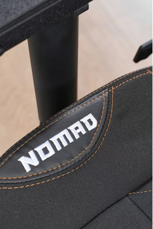 Живые фото Кресло EVOLUTION NOMAD Black/Orange