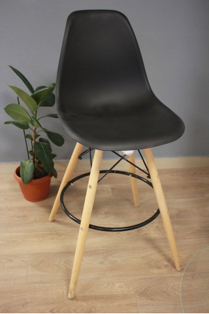 Живые фото Стул TetChair Secret De Maison Сindy (EAMES) mod. 001 черный