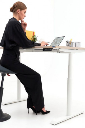 Живые фото Стол WellDesk Evolution с электроприводом одномоторный 1400*800*28 мм (белая рама)