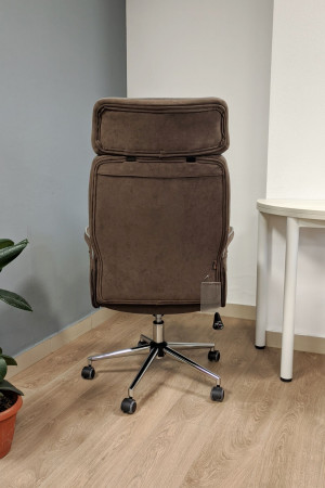 Живые фото Кресло офисное TetChair Charm ткань коричневый
