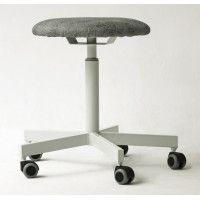 Табурет лабораторный на колесах купить в Минске