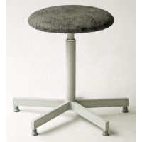 Табурет лабораторный на опорах Табурет лабораторный на опорах