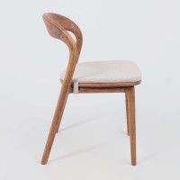 Стул МИЛИНА КОМФОРТ бежевый Austin 2 Beige/дуб натуральный/покрытие коньяк купить в Минске Стул МИЛИНА КОМФОРТ бежевый Austin 2 Beige/дуб натуральный/покрытие коньяк купить в Минске