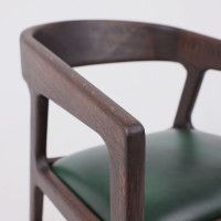 Стул ВАРДО КОМФОРТ ПЛЮС нат. кожа зеленый/дуб натуральный/покрытие рич купить в Минске