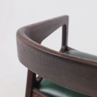 Стул ВАРДО КОМФОРТ ПЛЮС нат. кожа зеленый/дуб натуральный/покрытие рич купить в Минске