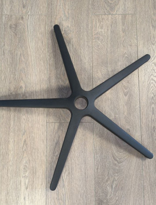 Крестовина полиамидная цельнолитая (пятилучье) для офисного кресла купить в Минске